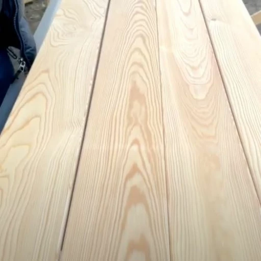 Доска террасная лиственница гладкая 45*142*2500, сорт Прима (0,355м2)