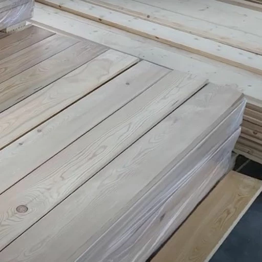 Доска террасная лиственница гладкая 45*142*6000, сорт Классик (0,852м2)