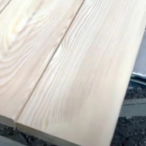 Доска террасная лиственница гладкая 28*120*6000, сорт Классик (0,72м2)