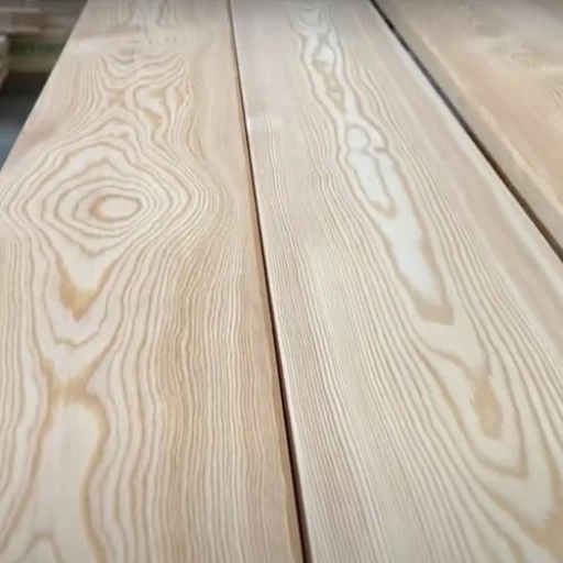 Доска террасная лиственница гладкая 34*190*4000, сорт А (0,76м2)