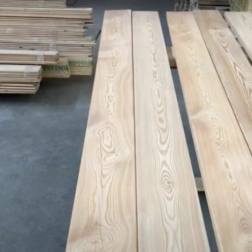 Доска террасная лиственница гладкая 34*190*6000, сорт Прима (1,14м2)