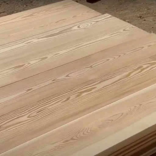 Доска террасная лиственница гладкая 45*190*2500, сорт SF (0,475м2)